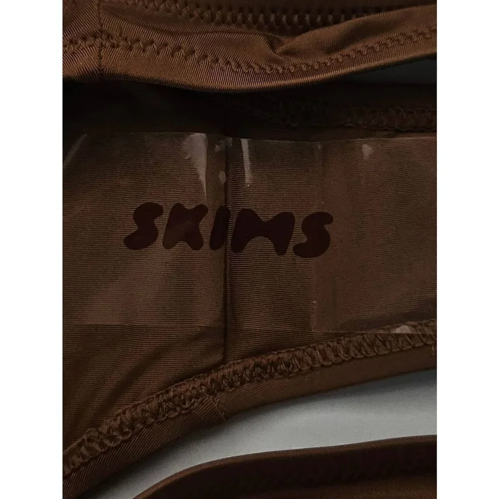 Skims TANGA swim bottom Nwt